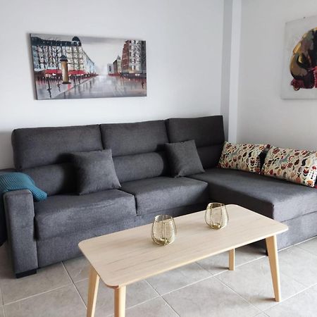 דירות Apartamento En Roses Con Parking Y Piscina מראה חיצוני תמונה